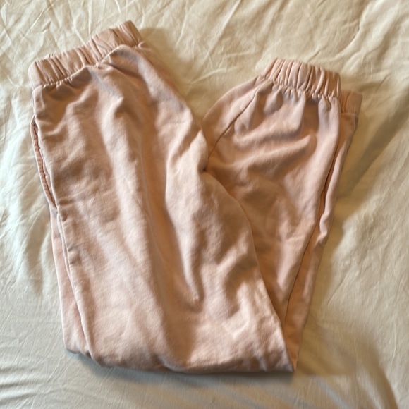Brandy Melville Baby Pink Rosa Sweatpants - Picture 2 of 6